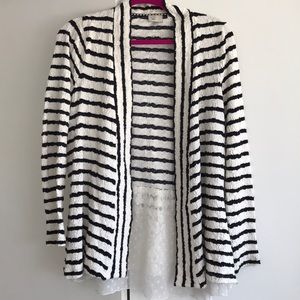 Fun stripped cardigan